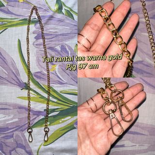(Kategori: ) berada di . Dikirim oleh eive051221 (ID iklan 1413109595, Gambar 1). Deskripsi: .
