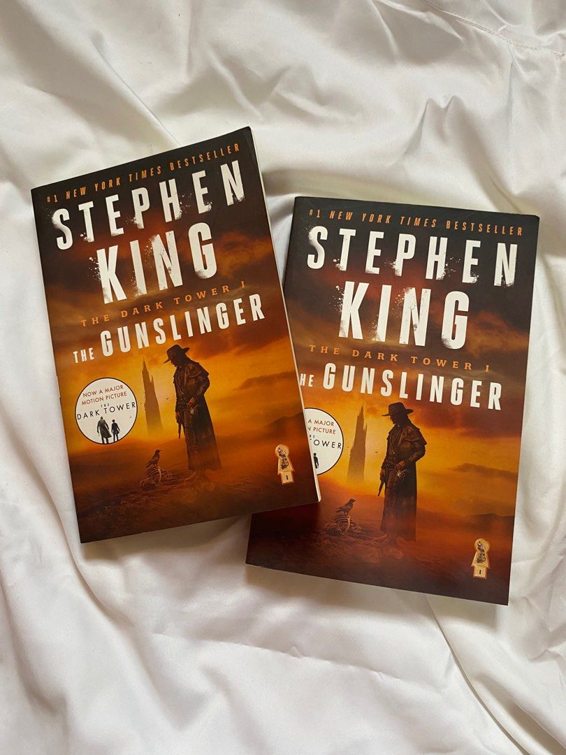 The Gunslinger: The Dark Tower I by Stephen King (Category: Storybooks) located in Quezon City. Submitted by declutter.repsaj (Listing ID 1413147003, Image 1). Description: 📍 Doña Josefa, Quezon City - Brand New - never read - bought from nbs.