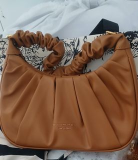(Kategori: ) berada di . Dikirim oleh rahtanyaz (ID iklan 1413041894, Gambar 1). Deskripsi: .