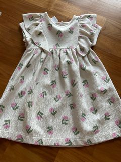 (Category: ) located in . Submitted by decluttering_____ (Listing ID 1413117496, Image 1). Description: .