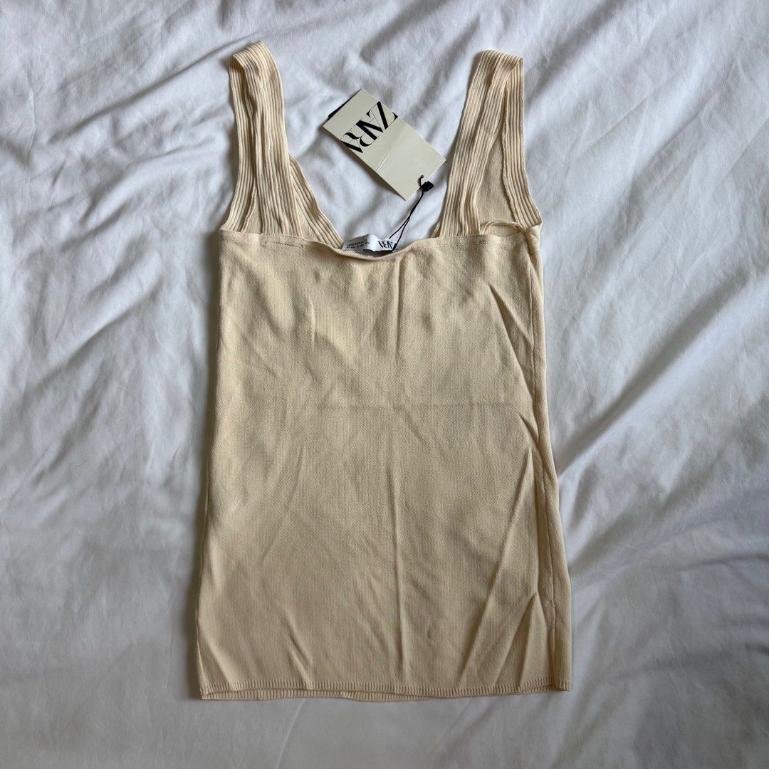 Zara Cream Knit Tank Top (Category: Sleeveless) located in Manila. Submitted by shop.declutter (Listing ID 1413205948, Image 3). Description: Small on tag.