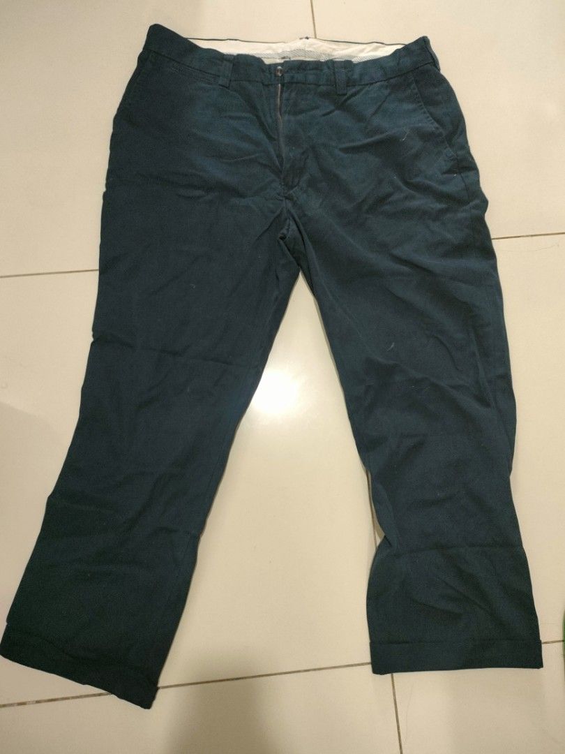 3 pcs - Cargo/Denim Pants (Category: Jeans) located in Manila. Submitted by evangelist79272 (Listing ID 1416833550, Image 1). Description: branded quecha cargo pants us levis denim pants free unbranded pants first picture only if bought with the other two 350 pesos each if per piece binili.