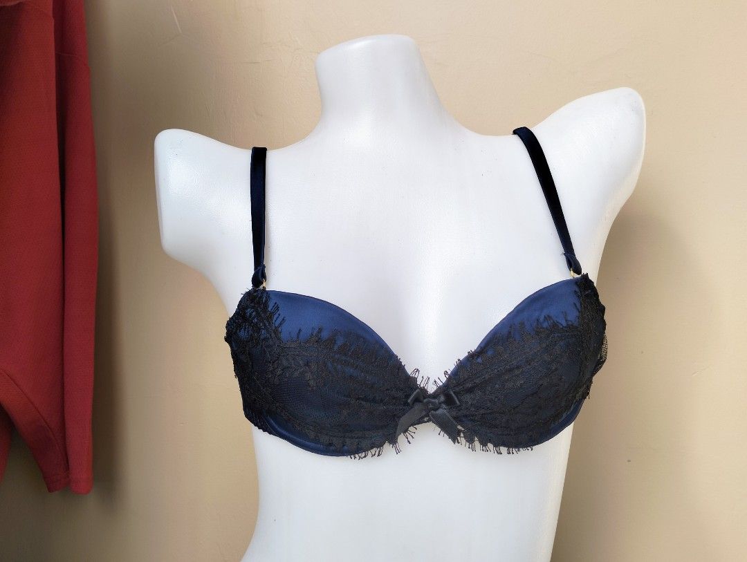 Agent Provocateur STEPHANEE Bra Navy/Black 32C (Category: Undergarments & Loungewear) located in Baguio. Submitted by toys_of_yesteryear (Listing ID 1416705824, Image 1). Description: ❌❌NO TO LOWBALL OFFER❌❌ 📌Loc. Baguio 📌Brand: Agent Provocateur 📌Item: STEPHANEE Bra Navy Blue. 61% Silk 19% Viscose 11% Polyamide 6% Polyster 3% Elastane 📌Condition: New with paper tag 📌Size: 32C 📌Mop: Gcash Mod: J&T Note: Photos are part of the description. C
