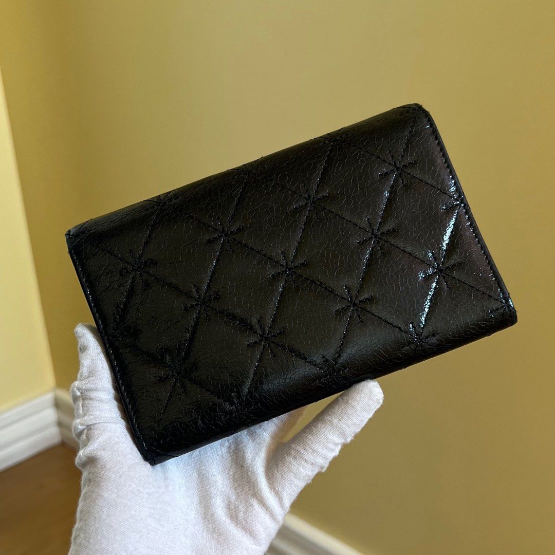 Authentic Preloved Chanel Patent Mini Clutch (Category: Luxury Bags & Wallets) located in Quezon City. Submitted by tokyoluxestuff2013 (Listing ID 1416704304, Image 3). Description: Authentic Preloved Chanel Patent Mini Clutch Comes with authenticity card , hologram seal intact Size approx 16cm W x 11 cm H Shipping via LBC/ Grab/ Lalamove Add shipping gee .