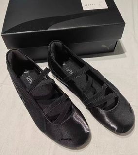 (Category: ) located in . Submitted by fashion.luxe (Listing ID 1416715701, Image 1). Description: .