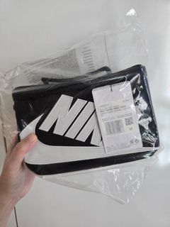 white nike purse