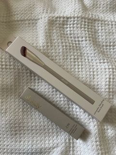 (Category: ) located in . Submitted by outofstoragee (Listing ID 1416666946, Image 1). Description: .