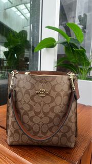 (Kategori: ) berada di . Dikirim oleh StorebyF (ID iklan 1416687034, Gambar 1). Deskripsi: .