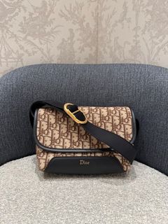 （分類：）位於 。 由 shopperchanel 提交（商品編號 1414792862，圖片 1）。簡介： 。