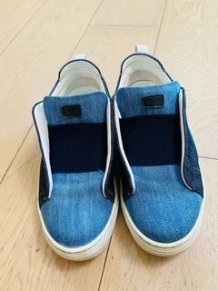 （分類：）位於 。 由 bb20071017 提交（商品編號 1416813835，圖片 1）。簡介： 。