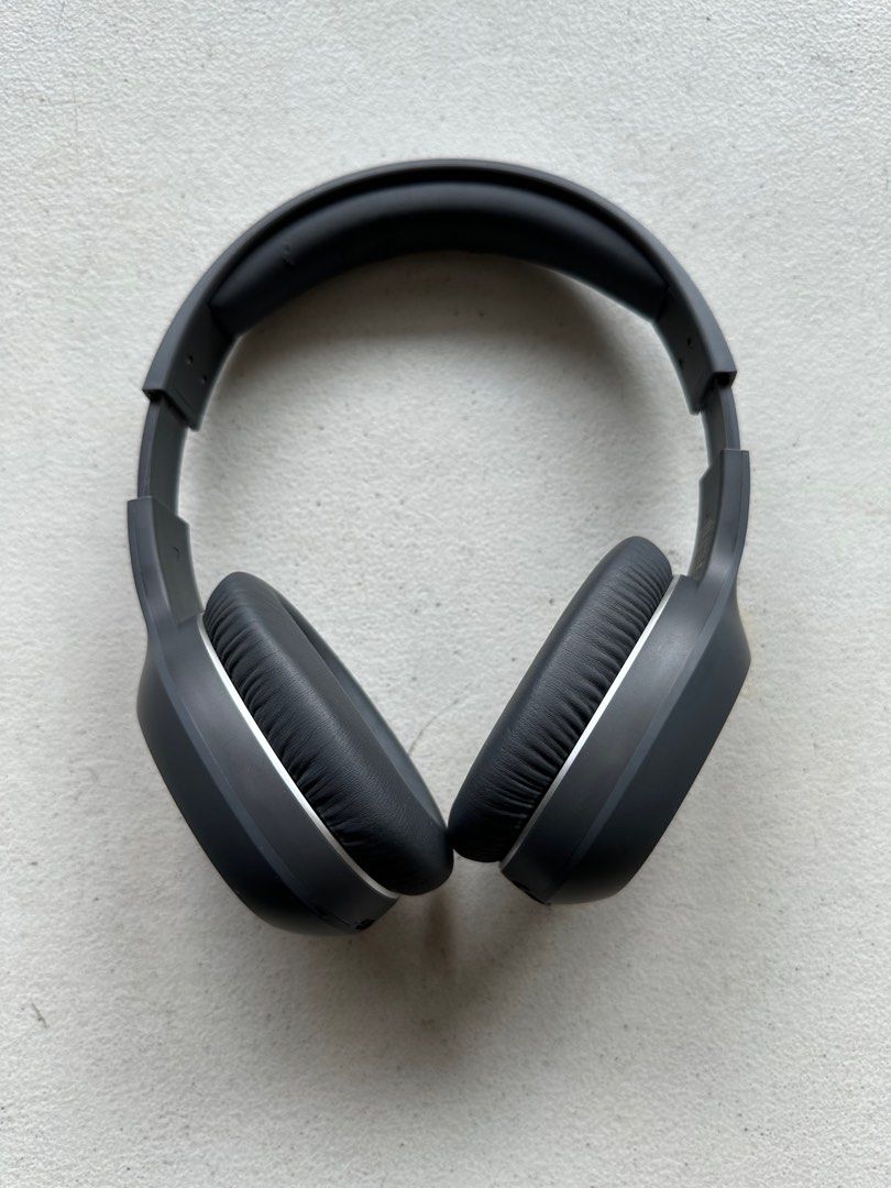 Edifier W600BT Bluetooth Stereo Headphones (Category: Headphones & Headsets) located in Quezon City. Submitted by sundayscoolkid (Listing ID 1416703232, Image 3). Description: Edifier W600BT Bluetooth Stereo Headphones No box.