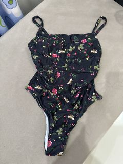 (Category: ) located in . Submitted by muchobabypeach (Listing ID 1416703636, Image 1). Description: .