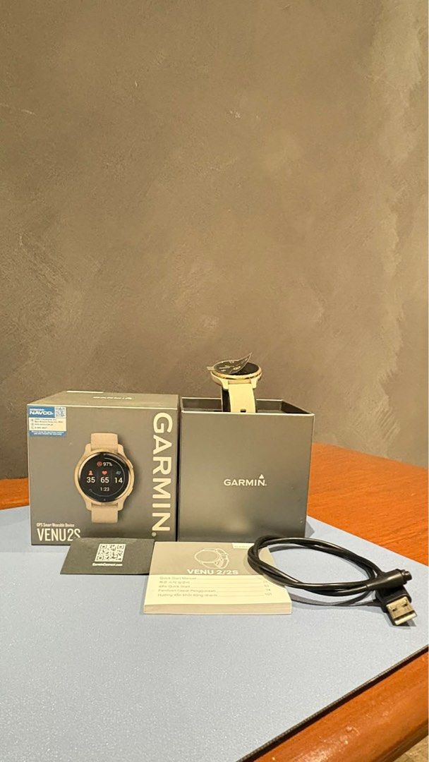 Garmin Venu 2S GPS Smartwatch (Category: Wearables & Smart Watches) located in Taguig. Submitted by ohmarmoris (Listing ID 1416748909, Image 3). Description: - Price is negotiable - Lightly used - Lady owned - Good as new - You can visit the website for specs: https://ph.garmin.com/products/wearables/venu-2s-tundra-champagne/#specsTab - RFS: Upgraded.