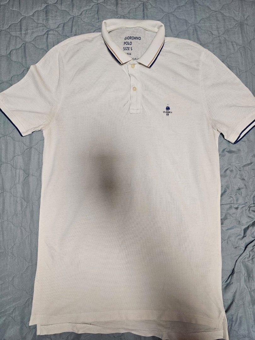 Giordano polo shirt (Category: Tshirts & Polo Shirts ) located in Marikina City. Submitted by ditrik26 (Listing ID 1416811823, Image 1). Description: small size but fits Medium better 8.5/10 decluttering.