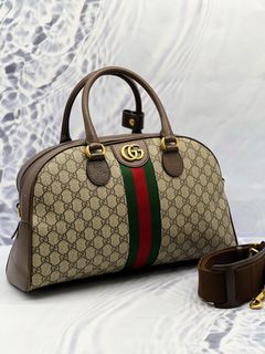 (Category: ) located in . Submitted by redrabbitluxury (Listing ID 1416803345, Image 1). Description: .