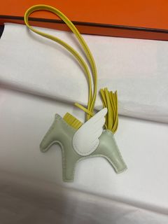 （分類：）位於 。 由 ka229 提交（商品編號 1416723534，圖片 1）。簡介： 。