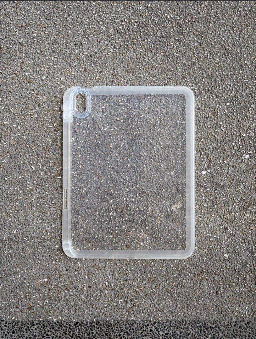 iPad 10/11 Case (Category: Cases & Sleeves) located in San Fernando. Submitted by houseof_jj (Listing ID 1416696096, Image 1). Description: NEW.