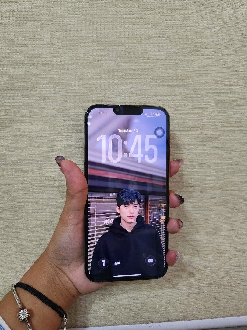Iphone 13 Pro max | 256 GB | 88% BH (Category: iPhone 13 Series) located in Bacoor. Submitted by coach.cornerph (Listing ID 1416662510, Image 2). Description: FOR SALE ONLY. FIXED PRICE • Unit only • 88% BH • No history of repair • Original box included • with Tempered glass • Globelocked • 256 GB • Lady owned • Makunat pa sa makunat • No issue - unli check and reset during meet up Rfs: upgrade.