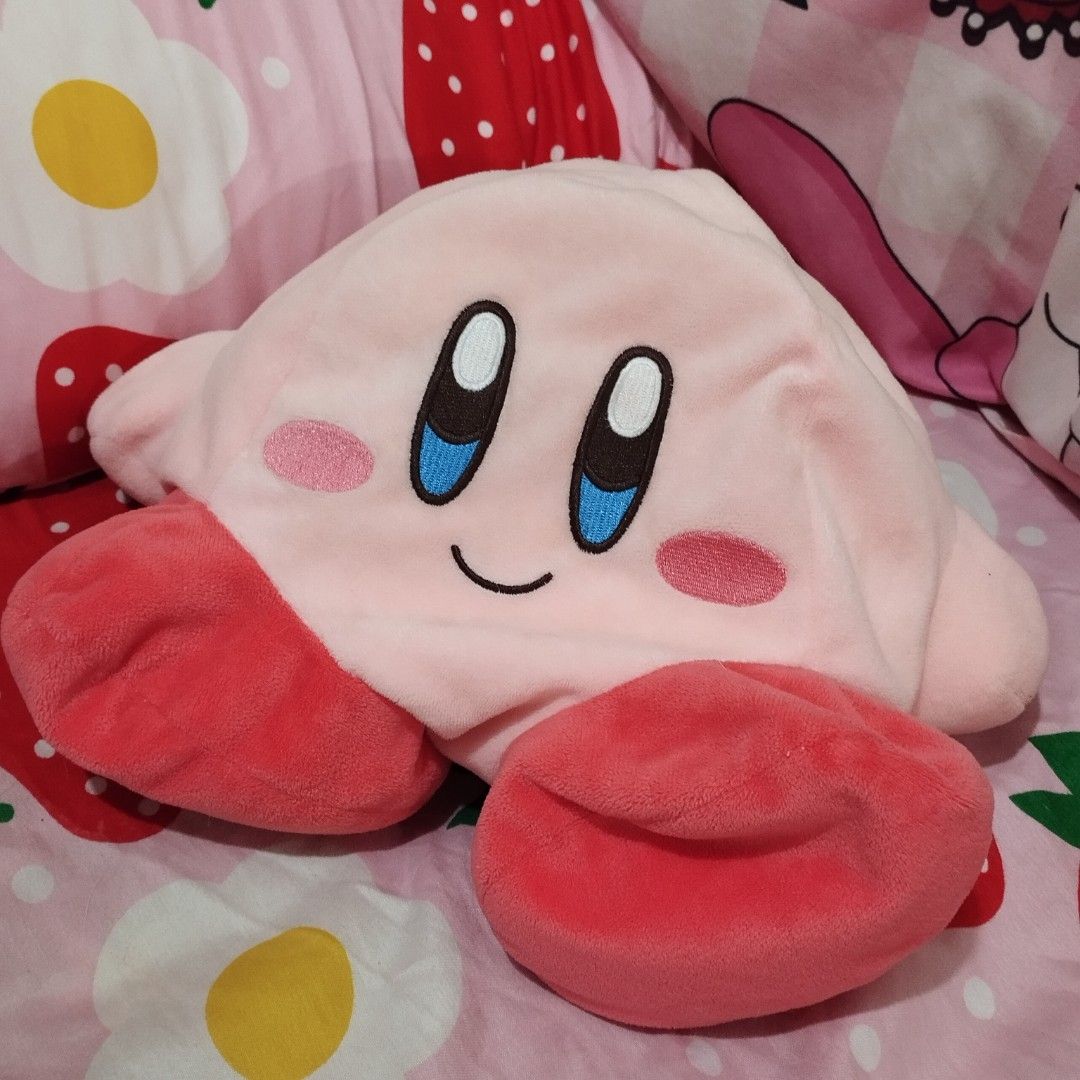 ⭐Kirby Star Reversible Microbead Pillow (Category: Plushies & Soft Toys) located in Santa Rosa. Submitted by ayi.yo (Listing ID 1416764827, Image 1). Description: so cuute 🥺 kind of hard to let this one go please take note of the faded tag .