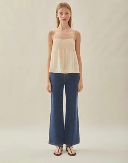 (Category: ) located in . Submitted by declutter_my_clothes (Listing ID 1416775966, Image 1). Description: .