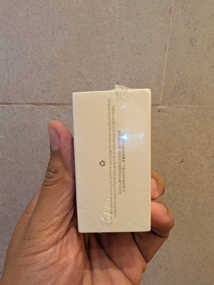 KZ ZSN PRO 2 wired earphones (Category: Earphones) located in Quezon City. Submitted by unboxingtito (Listing ID 1416829536, Image 2). Description: Brand new and sealed .