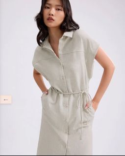 (Category: ) located in . Submitted by shopptillyoudropp (Listing ID 1416743079, Image 1). Description: .