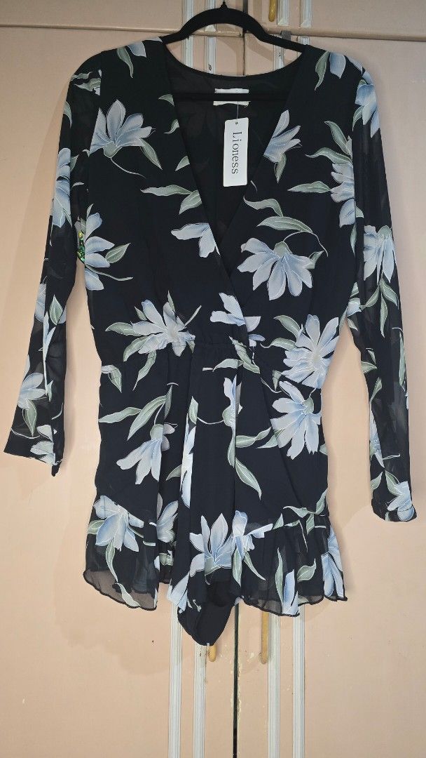 Lioness Floral Romper (Category: Blouses) located in Angeles City. Submitted by tan.sofiaa (Listing ID 1416665644, Image 1). Description: - Brand new with tag - didn't liked the fitting - bought from Singapore.