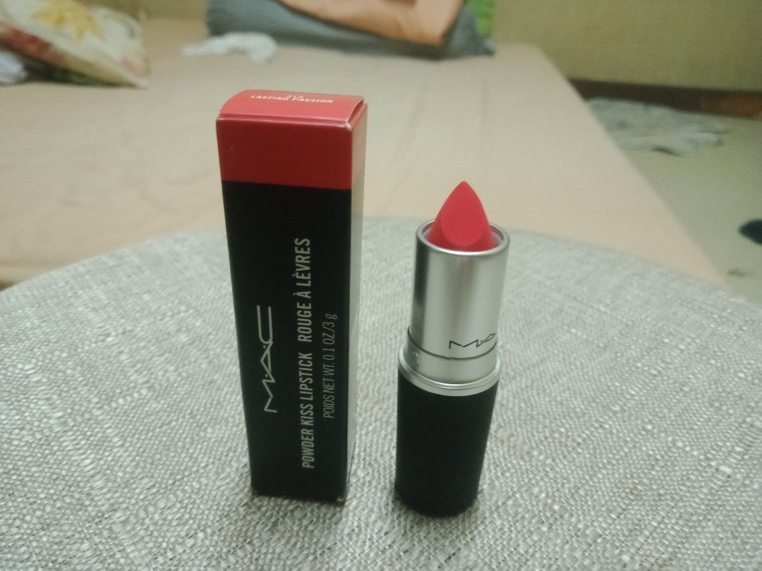 Lipstick mac (Kategori: Aksesoris Wanita) berada di Jakarta Selatan. Dikirim oleh patrikur (ID iklan 1416675733, Gambar 2). Deskripsi: lipstick mac kondisi masih baru di jual karna warna tidak cocok di kulit,mac asli beli di luar.