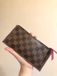（分類：）位於 。 由 lam22333 提交（商品編號 1416814413，圖片 1）。簡介： 。