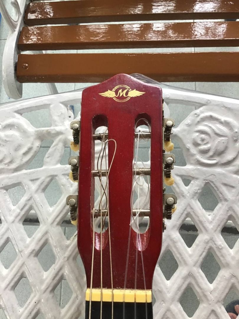 Marshaul Acoustic Guitar (Category: Musical Instruments) located in Batangas. Submitted by paulsayat837529 (Listing ID 1416686755, Image 2). Description: Acoustic guitar with a natural wood finish. Free guitar case w/ guitar chords.