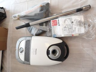 （分類：）位於 。 由 al111111 提交（商品編號 1416670380，圖片 1）。簡介： 。