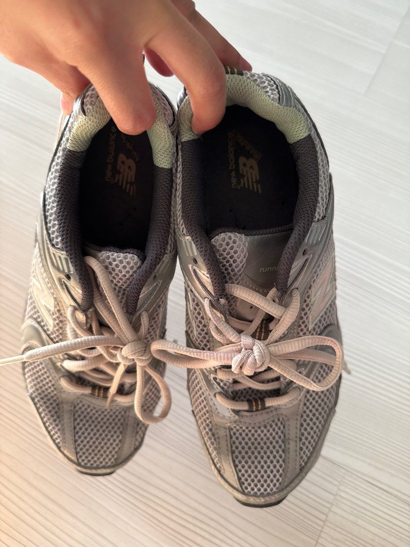 New Balance 530 Silver Sneakers (Category: Sneakers) located in Manila. Submitted by efgm123 (Listing ID 1416732027, Image 2). Description: See photo for real size US 6.5.