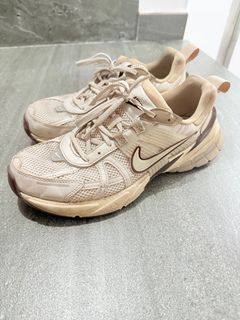 （分類：）位於 。 由 tinllau77 提交（商品編號 1416747872，圖片 1）。簡介： 。