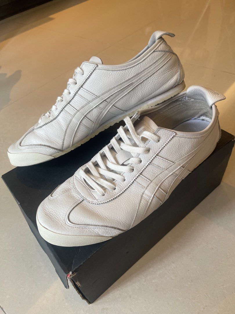 Onitsuka Tiger Mexico 66 White Sneakers (Category: Sneakers) located in Singapore. Submitted by t.lexuz (Listing ID 1416705779, Image 1). Description: LNIB ONITSUKA TIGER Mexico 66 1183A844-100 •07/10 •White | White •Lightweight & suitable for small feet •Tried the fitting, too narrow & shape not suits my wide feet.