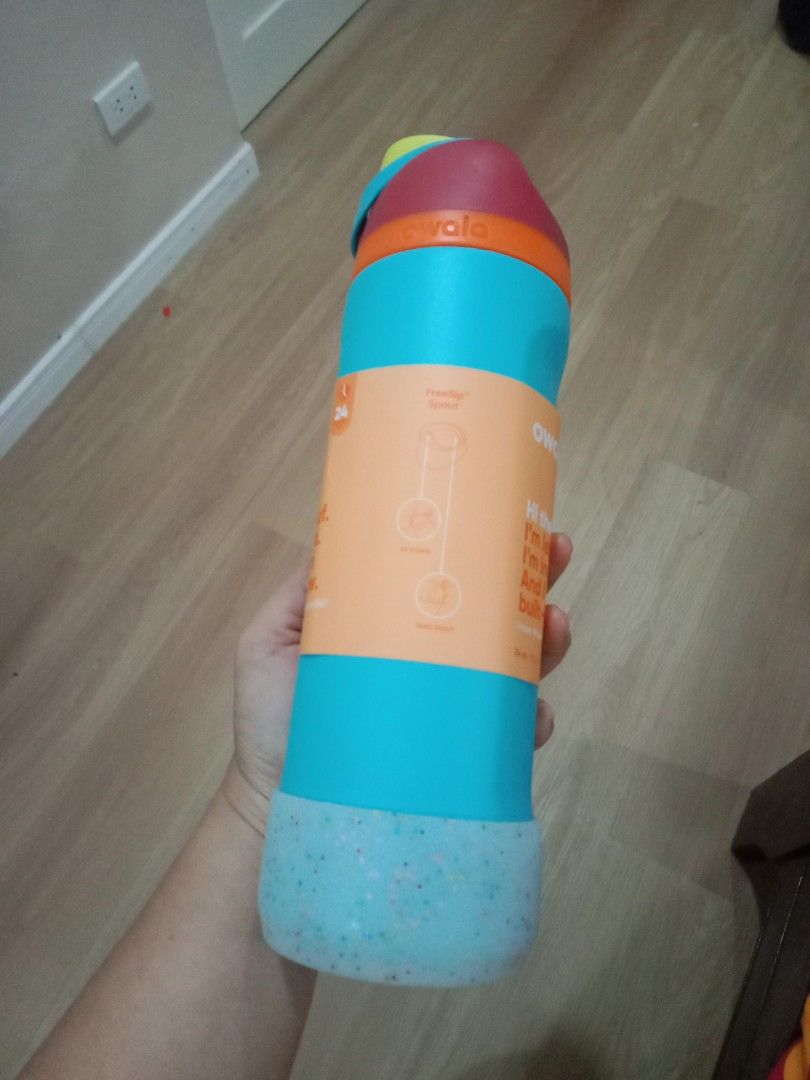 Owala FreeSip Insulated Water Bottle (Category: Water Bottles & Tumblers) located in Cebu City. Submitted by monsterheart (Listing ID 1416742815, Image 2). Description: owala torn packing no box original color aqua blue red neon green orange with boot shield.