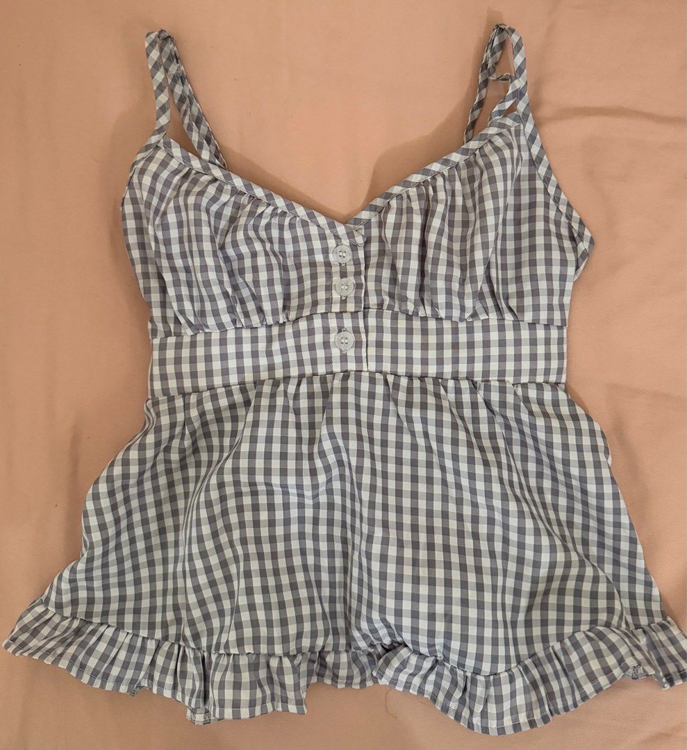 Plaid Camisole with Ruffled hem tank top (Category: Sleeveless) located in Manila. Submitted by veideclutters (Listing ID 1416677496, Image 2). Description: never been used.