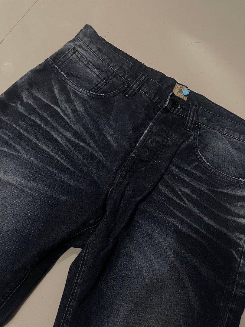 PRPS Dark Blue Clawmarks Jeans (Category: Jeans) located in Manila. Submitted by jarchive (Listing ID 1416710185, Image 2). Description: - No issue - Excellent condition - Size 32 - Made in Japan MOP: GCASH 📩.