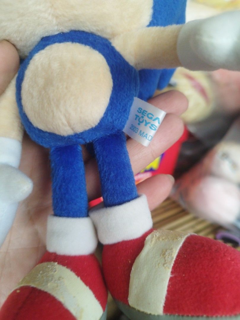 Rare Sonic x 2003 Sega toys (Category: Vintage Collectibles) located in Marikina City. Submitted by chadxiii (Listing ID 1416728161, Image 3). Description: rare Sonic x 2003 Sega toys with issues gcash payments location marikina lalamove or jnt.