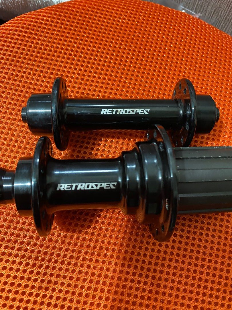 Retrospect hubs (Category: Bicycles) located in Manila. Submitted by simple_ideas (Listing ID 1416833890, Image 1). Description: Restrospect hubs from tweeter road bike. Very good condition. Nagpalit ng hubs. See pictures..