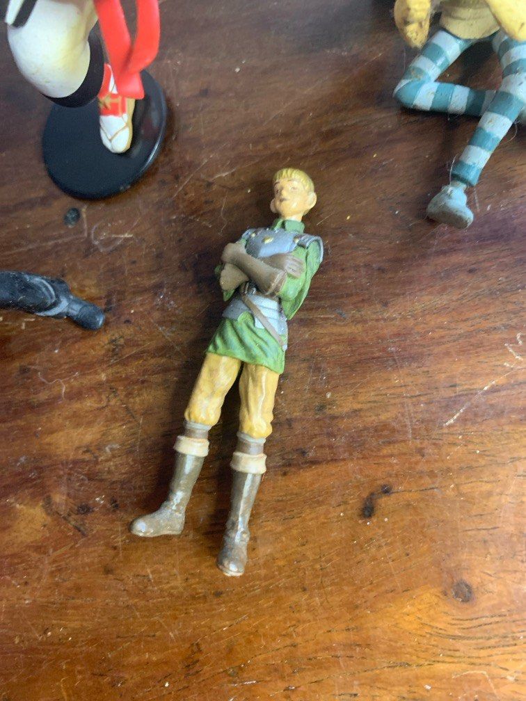 Samurai Showdown / Devilman Set (Category: Figurines & Statues) located in Carmona. Submitted by bihira (Listing ID 1416656600, Image 3). Description: Samurai showdown lot - set of 5 - Devilman - as is condition - needs cleaning - wysiwyg.