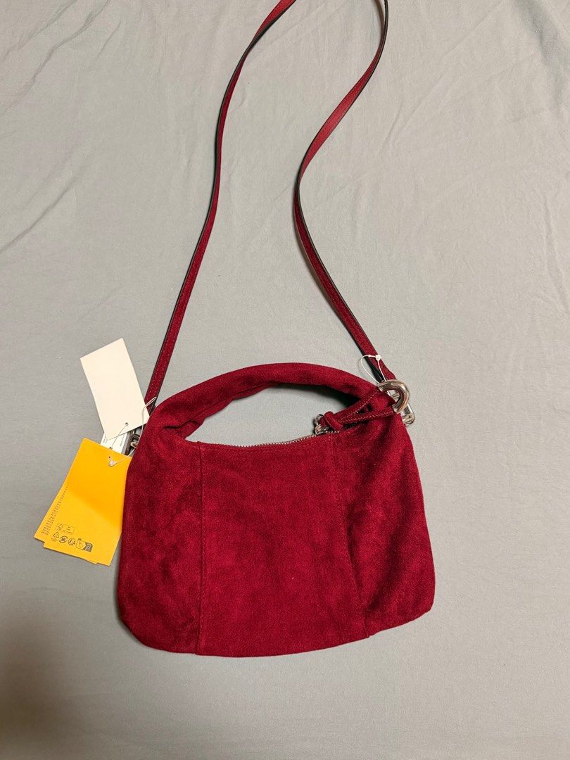 Small red purse BNWT (Category: Shoulder Bags) located in Mandaluyong City. Submitted by _dbp27 (Listing ID 1416812515, Image 2). Description: Super cute velvet mini bag with detachable crossbody strap Original price: 1790.