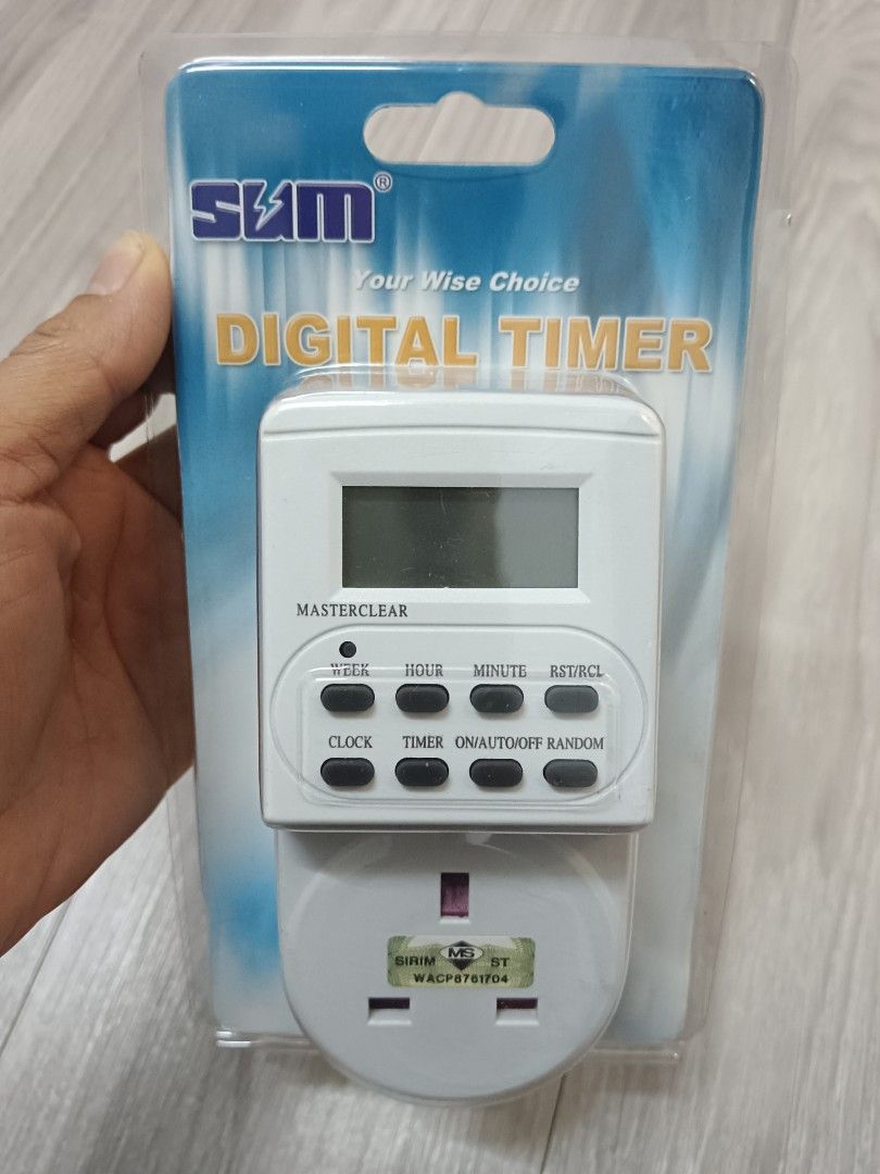 Sum Digital Timer Socket (Category: Other Accessories) located in Kuala Lumpur. Submitted by giathaib (Listing ID 1416811615, Image 1). Description: Sum Digital Timer Socket Like new.