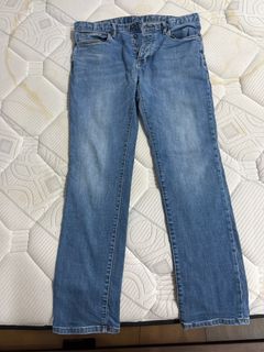 (Category: ) located in . Submitted by bashirpreloved94 (Listing ID 1416733726, Image 1). Description: .