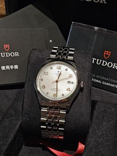 （分類：）位於 。 由 matchmakingwatches 提交（商品編號 1416775677，圖片 1）。簡介： 。