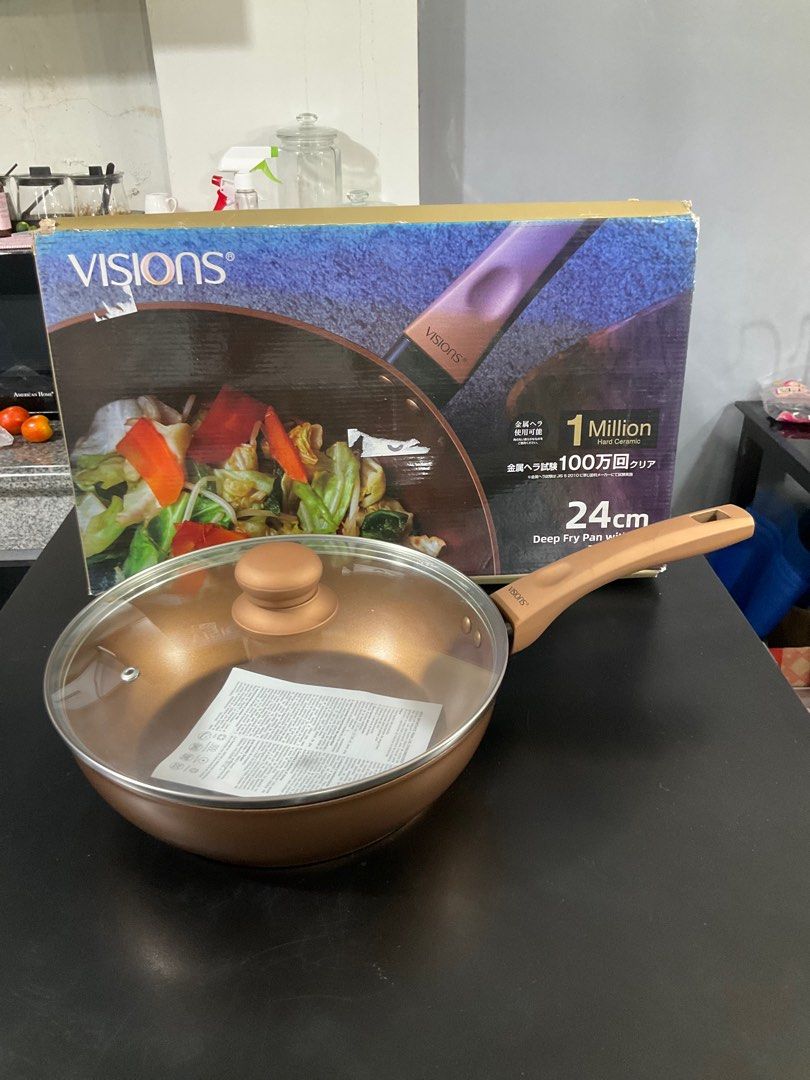 Visions Deep Fry Pan 24cm (Category: Cookware & Accessories) located in Cavite. Submitted by emeged (Listing ID 1416666430, Image 1). Description: Perfect for gift and daily use.