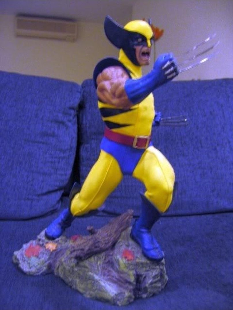 Wolverine Sideshow (Category: Toy Figures) located in Singapore. Submitted by x-evolution (Listing ID 1416812201, Image 1). Description: wolverine xmen statue i/4 scale #sideshow#XM#prime1#Xmen.