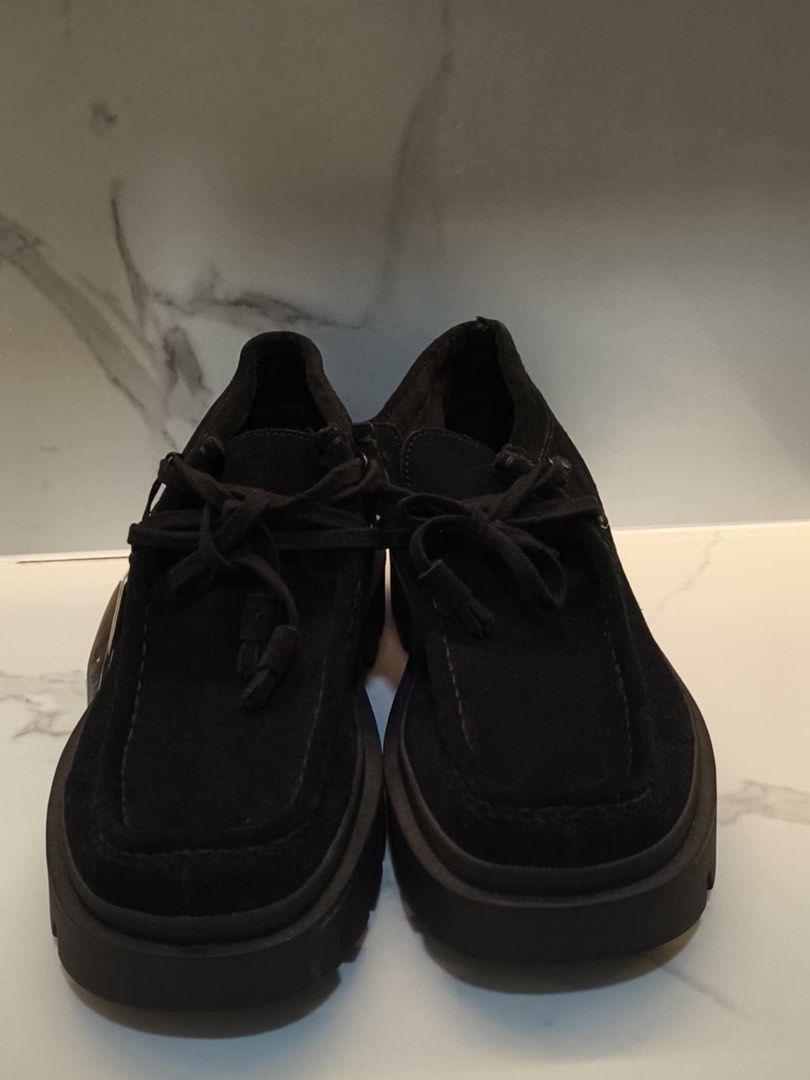 Zara Black Leather Shoes Size 44 (Category: Heels) located in Taguig. Submitted by declutterme12 (Listing ID 1416670976, Image 3). Description: - Zara black leather shoes - Size 44 - Lace-up design with thick sole - Made of leather - Ortholite comfort foam insoles - Original price: ₱4395.