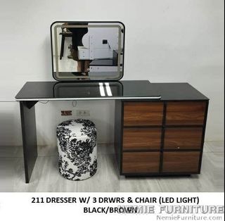 (Category: ) located in . Submitted by nemiefurniture (Listing ID 1416932532, Image 1). Description: .