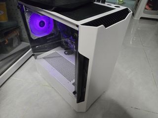 （分類：）位於 。 由 gucat 提交（商品編號 1416853083，圖片 1）。簡介： 。