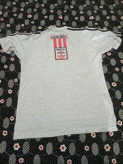 (Category: ) located in . Submitted by gelleryvintageclothing (Listing ID 1416840046, Image 1). Description: .